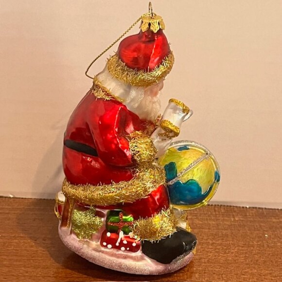 Mark Roberts Glass Ornament Santa with Magnifying Glass and Globe - Picture 4 of 7